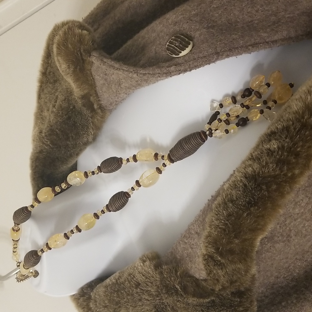 Vintage Rare Unique Necklace wood glass